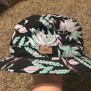 Vans floral bucket hat